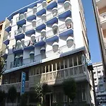 Arena Con Piscina