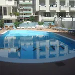 Arena Con Piscina Отель Каттолика