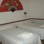 Hotel Arena Con Piscina Cattolica