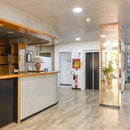 Hotel Marea Con Piscina Nuova Gestione