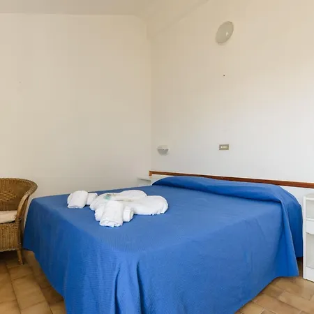 Marea Con Piscina Nuova Gestione 3*