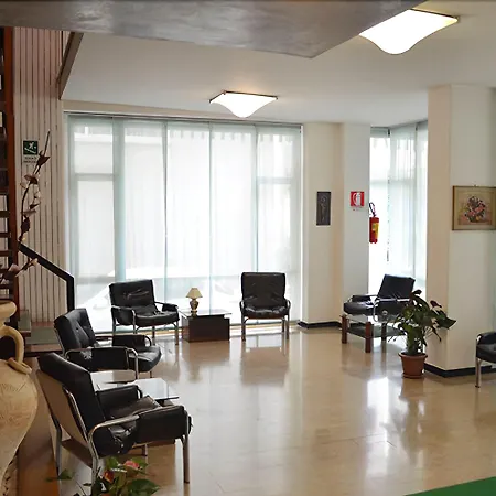 Marea Con Piscina Nuova Gestione Cattolica