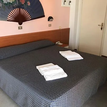 Marea Con Piscina Nuova Gestione Hotel