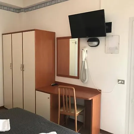 Hotel Marea Con Piscina Nuova Gestione 3*
