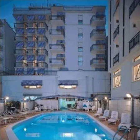 Szálloda Arena Con Piscina Cattolica