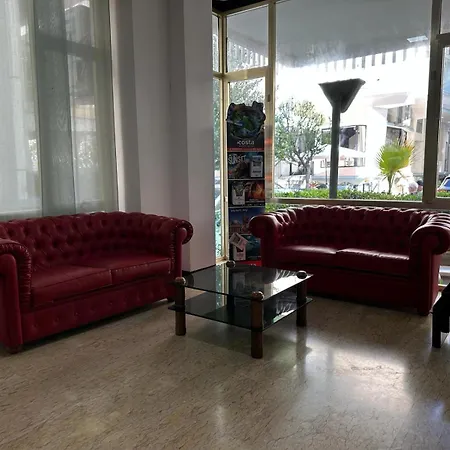 Marea Con Piscina Nuova Gestione 3* كاتوليكا