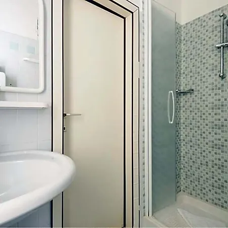 Marea Con Piscina Nuova Gestione 3*