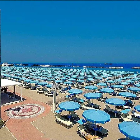 Hotel Marea Con Piscina Nuova Gestione