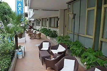 Arena Con Piscina Cattolica