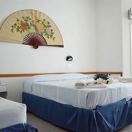 Marea Con Piscina Nuova Gestione