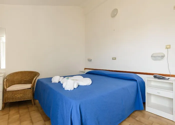 Arena Con Piscina 3*