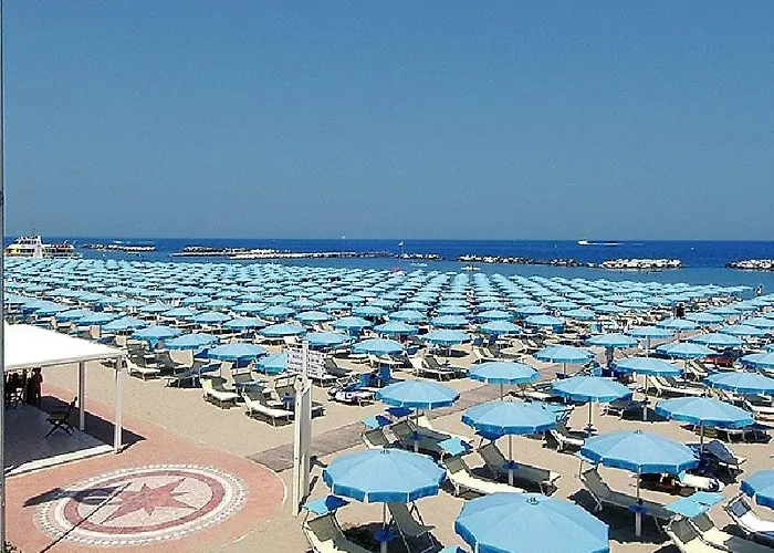 Arena Con Piscina Ξενοδοχείο 3*