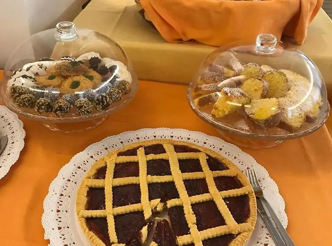 Hotel Arena Con Piscina Cattolica